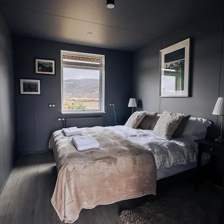 Golden Circle Luxury Cottages Lake View Selfoss Exterior photo